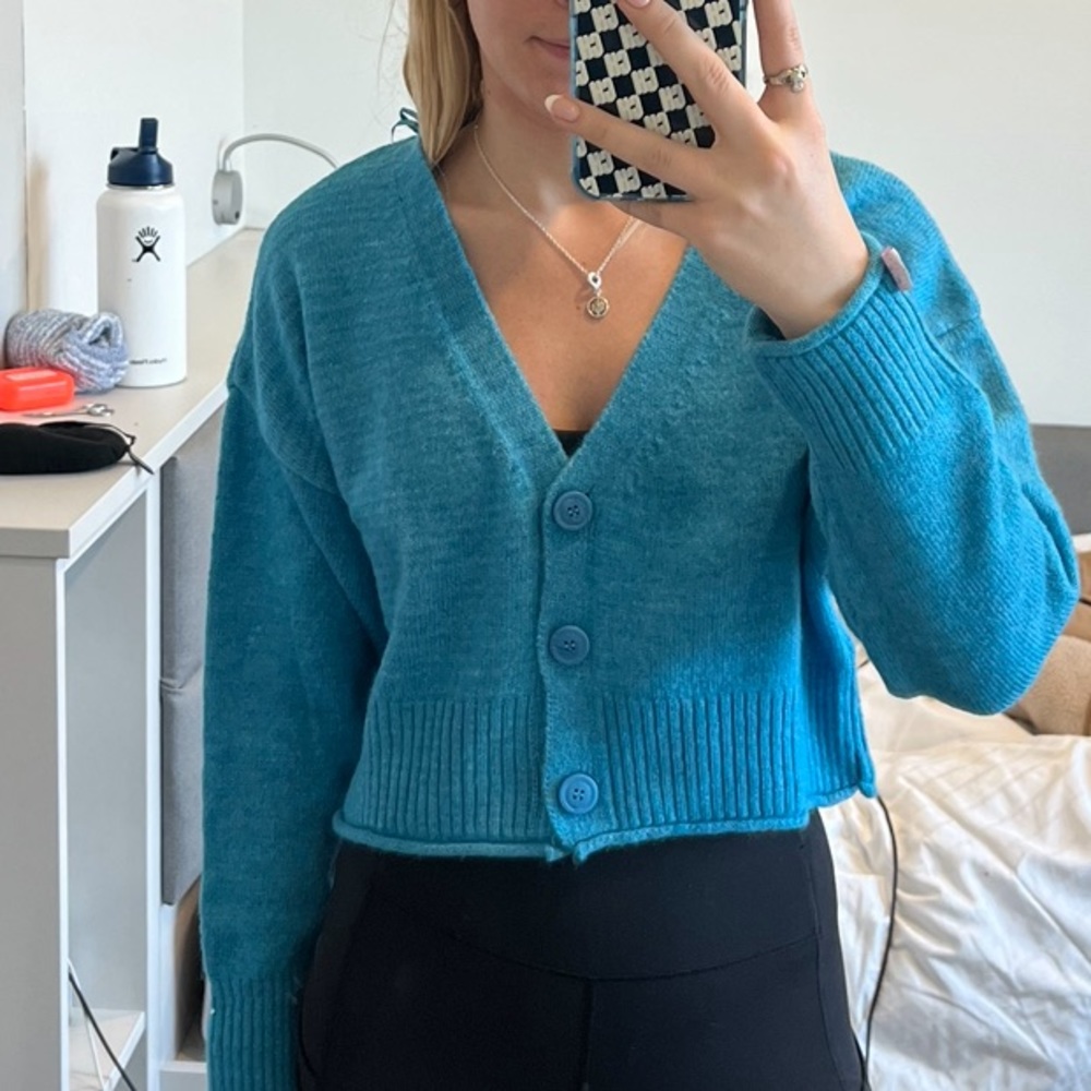 Stradivarius Blue Cropped Cardigan